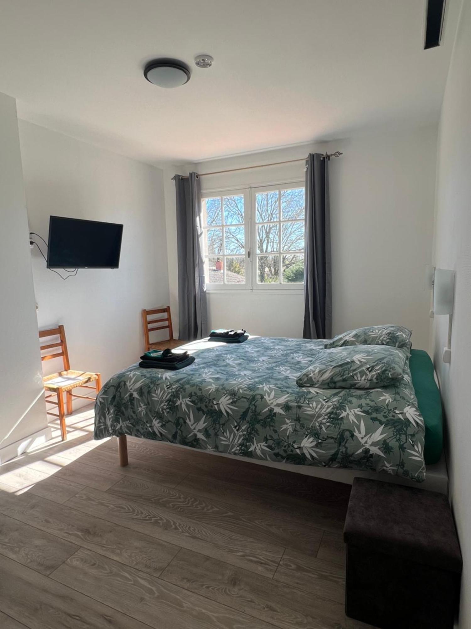 Hotel Restaurant La Tonnelle Mios Eksteriør billede